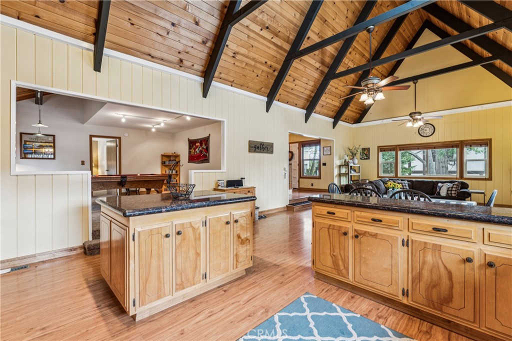 200 Birchwood Property Photo 5