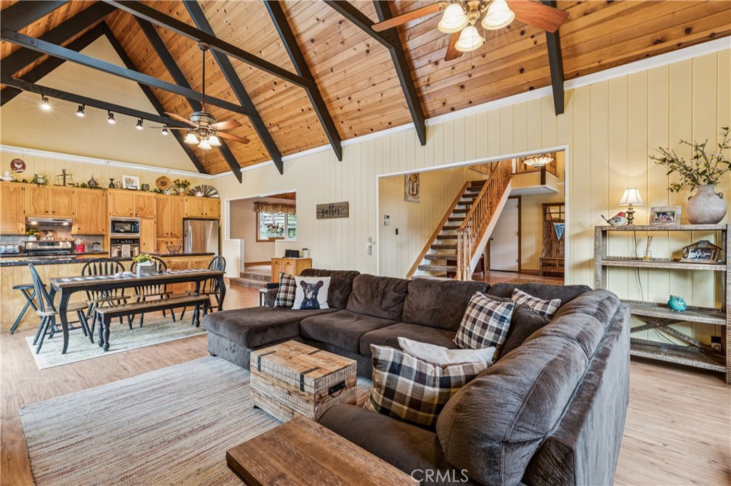200 Birchwood Property Photo 9