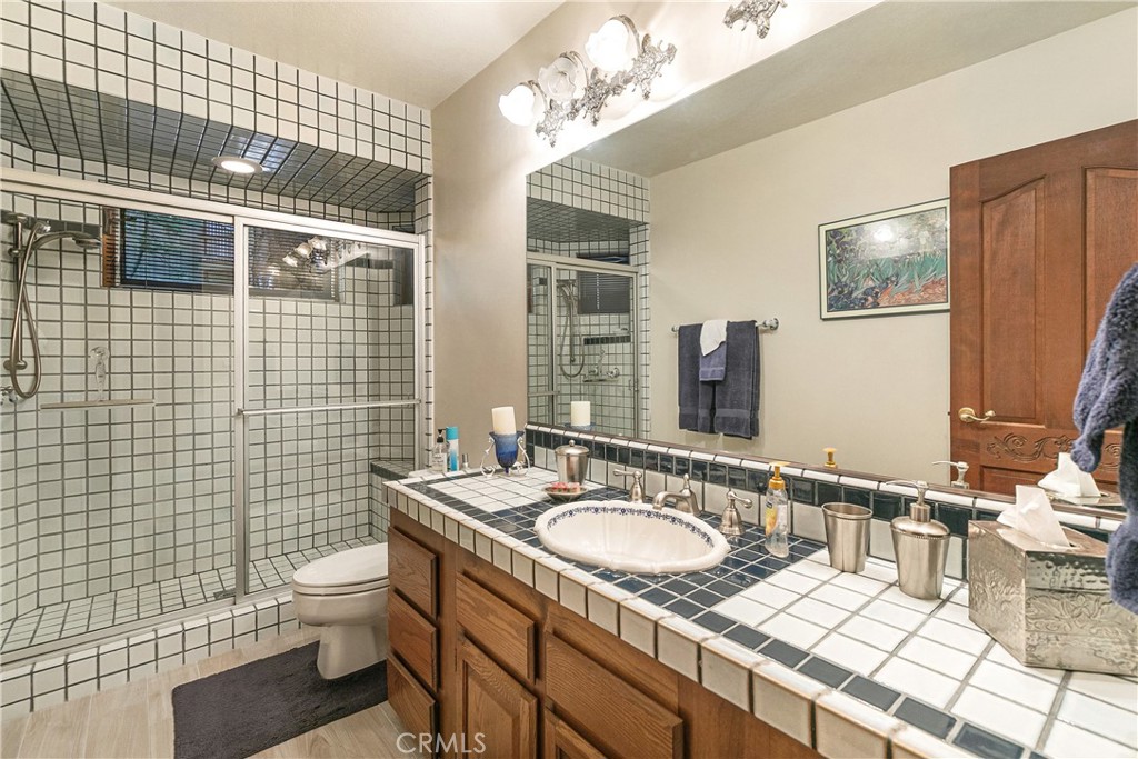 27421 Cedarwood Drive Property Photo 26