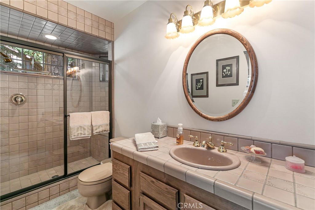 27421 Cedarwood Drive Property Photo 29
