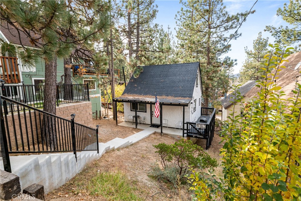 688 Main Property Photo 4