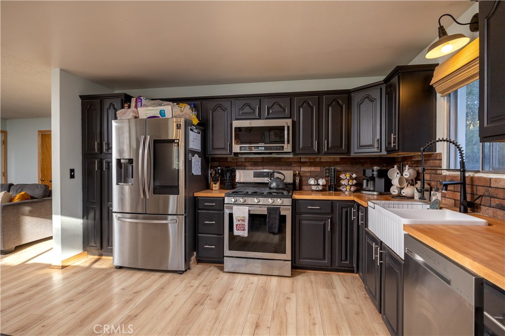 332 Grenfall Lane Property Photo 4