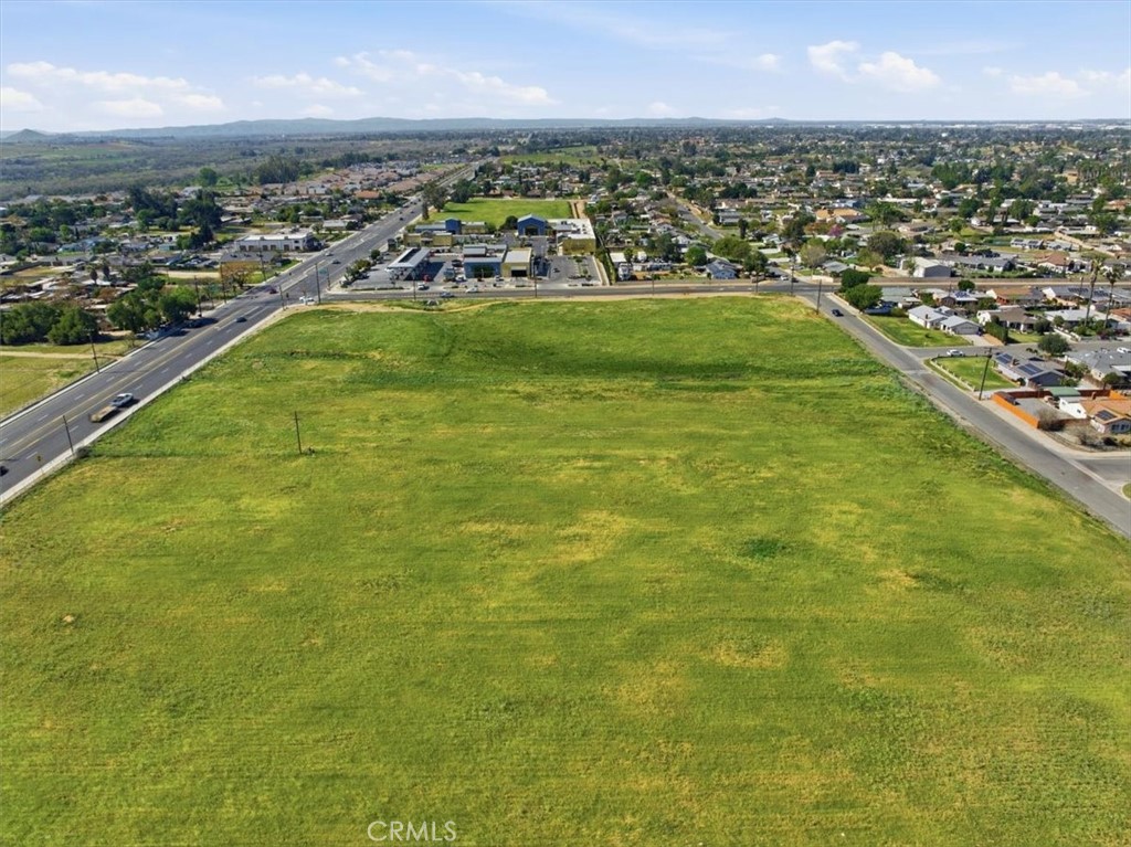 9131 Limonite Property Photo 8