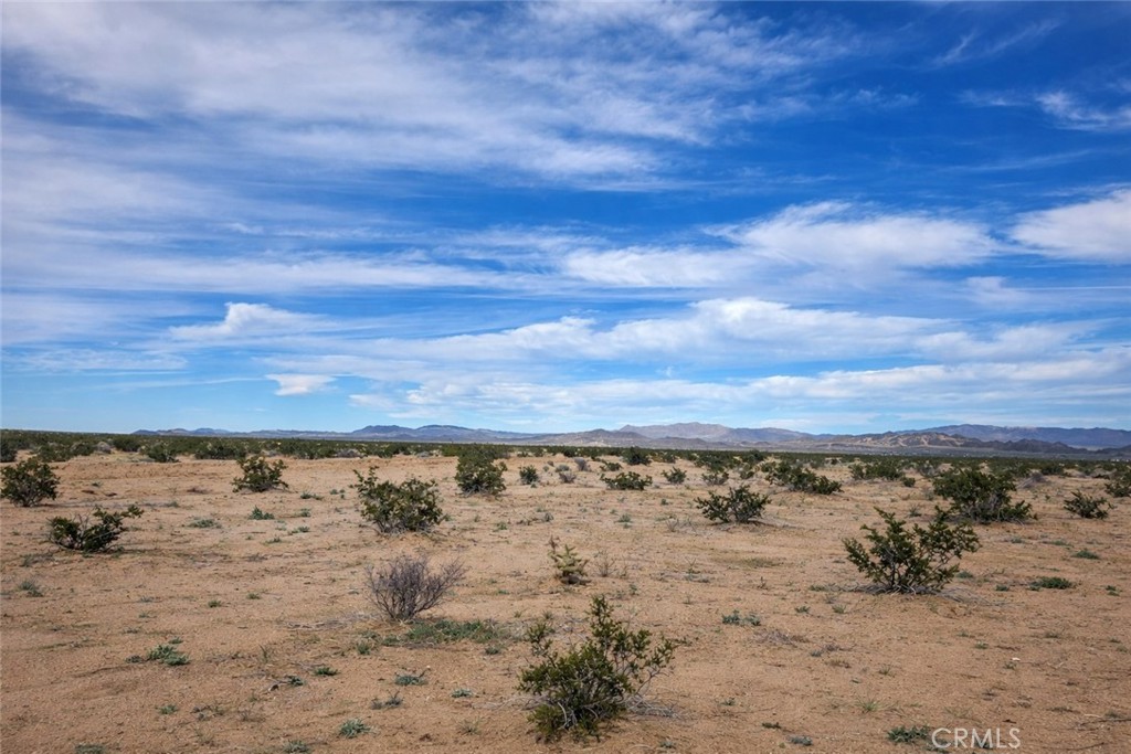 2 Mile Property Photo 1