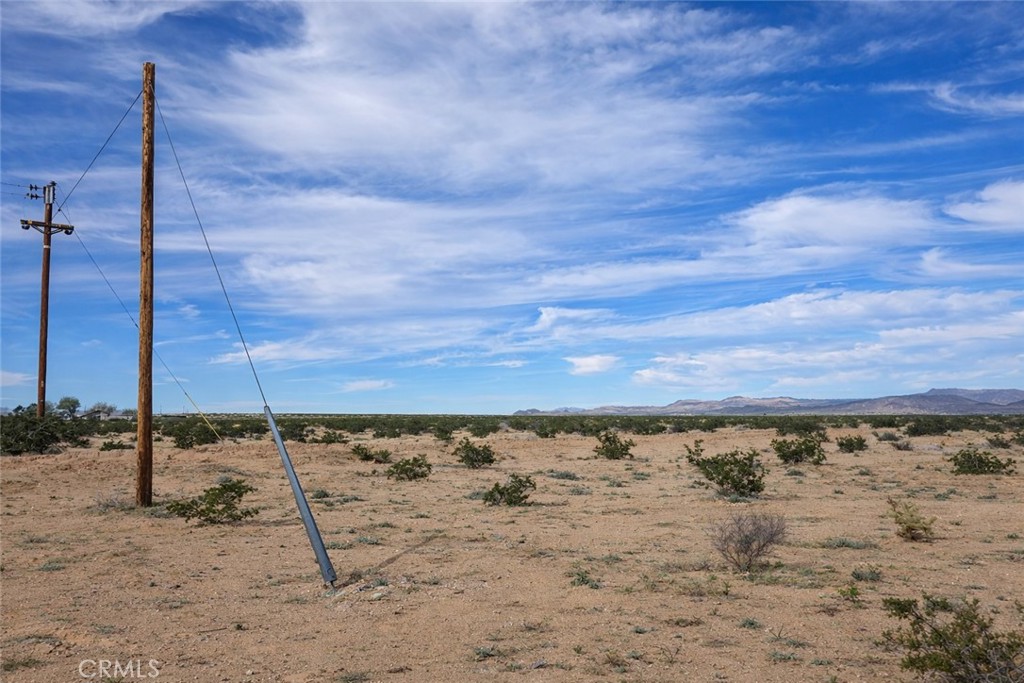 2 Mile Property Photo 2