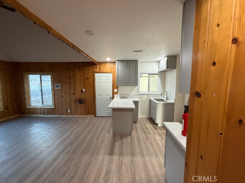 345 W Fairway Property Photo 5