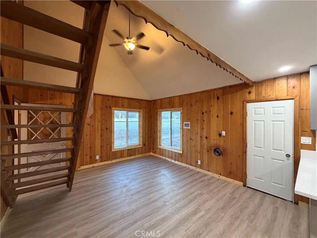 345 W Fairway Property Photo 9