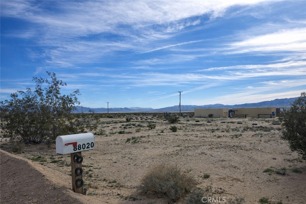 88020 Amboy Property Photo 10