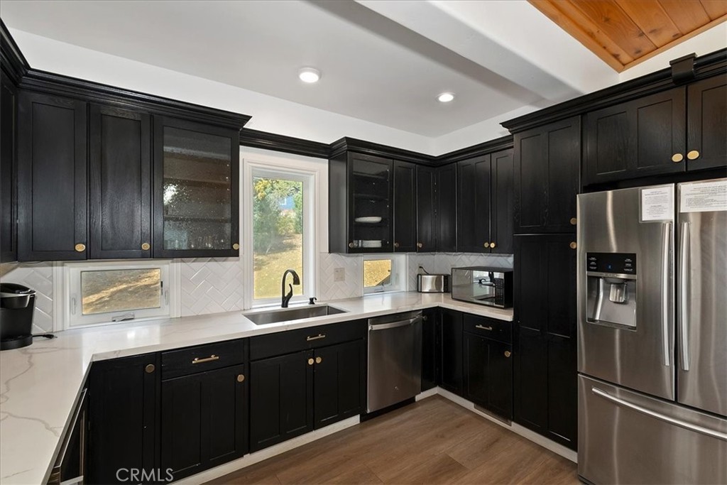 1051 Mound Property Photo 15