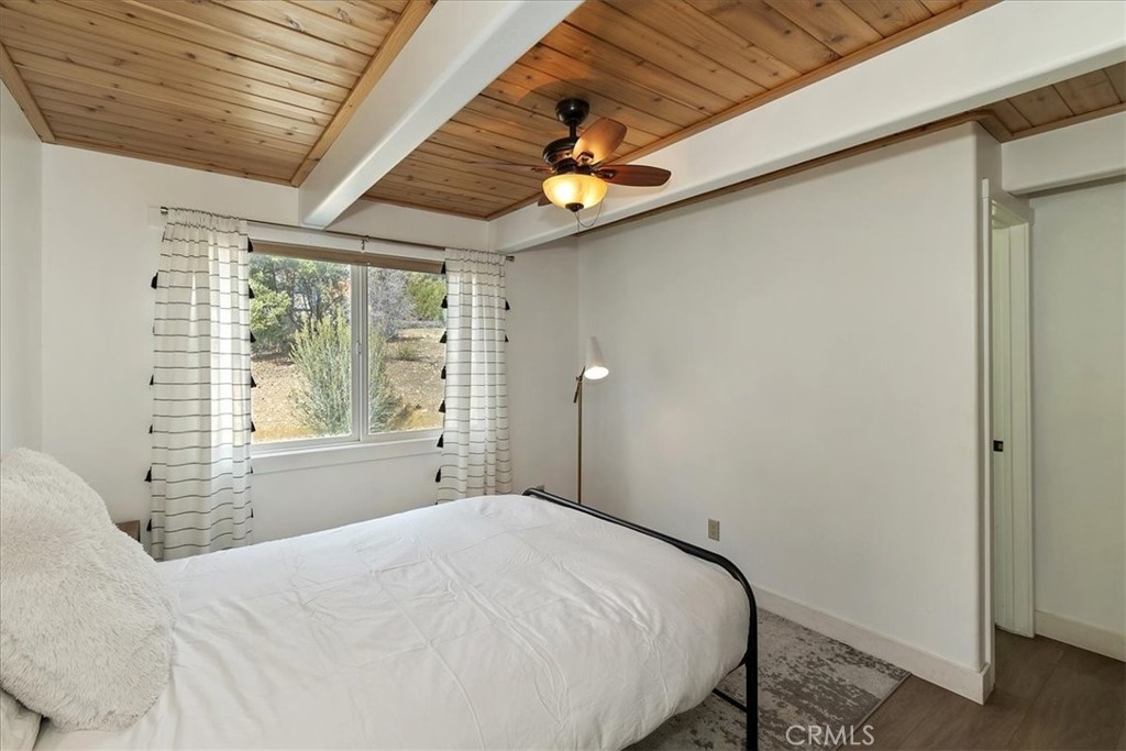 1051 Mound Property Photo 24