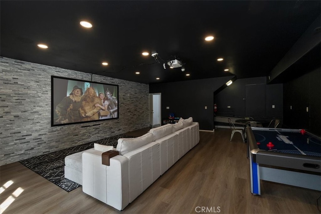 1051 Mound Property Photo 35