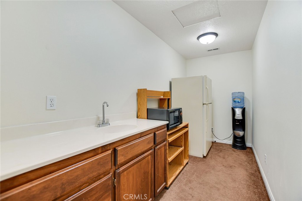 34590 County Line Road Property Photo 15