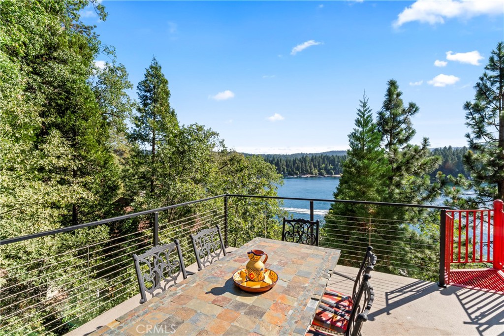 28019 North Shore Road Property Photo 11