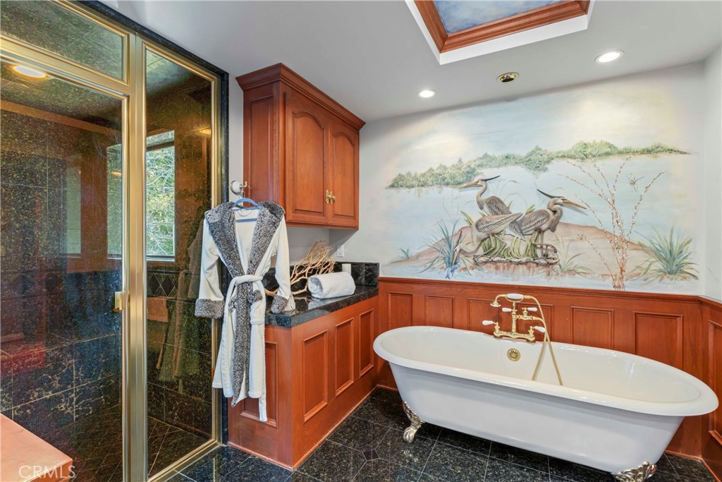 28019 North Shore Road Property Photo 19