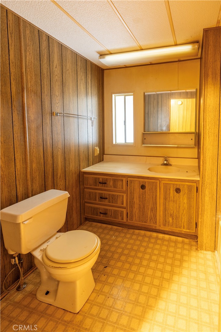 35109 Highway 79 Property Photo 14