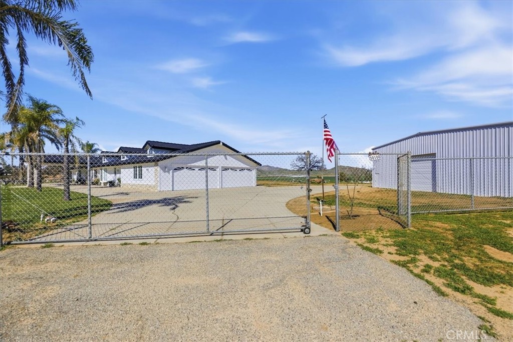 30100 Maxine Property Photo 10