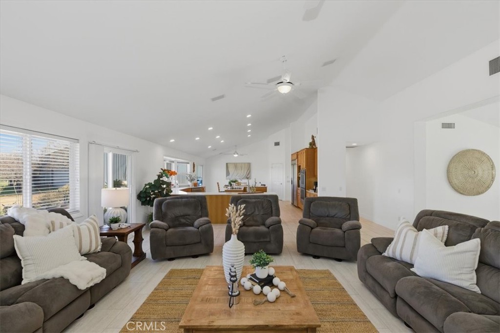 30100 Maxine Property Photo 19