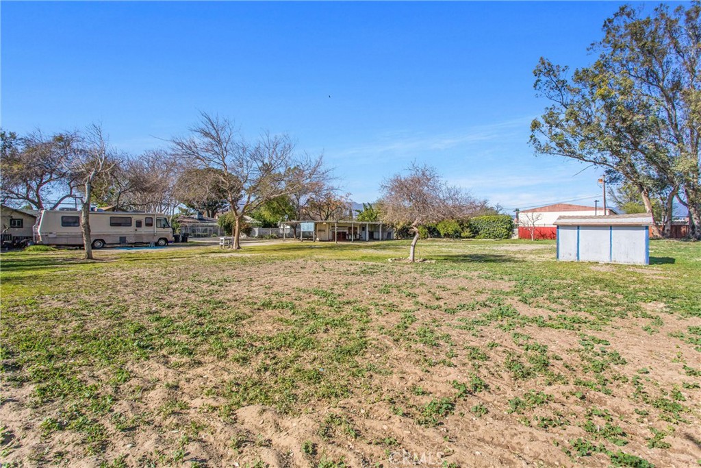 193 N Maple Avenue Property Photo 26
