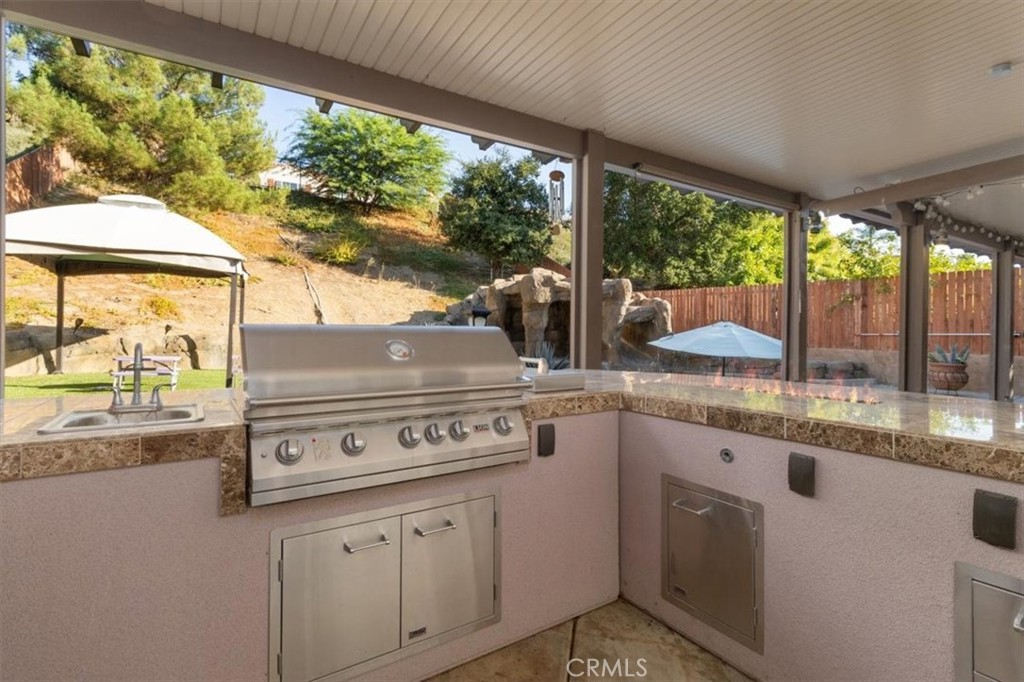 27569 Bottle Brush Property Photo 21