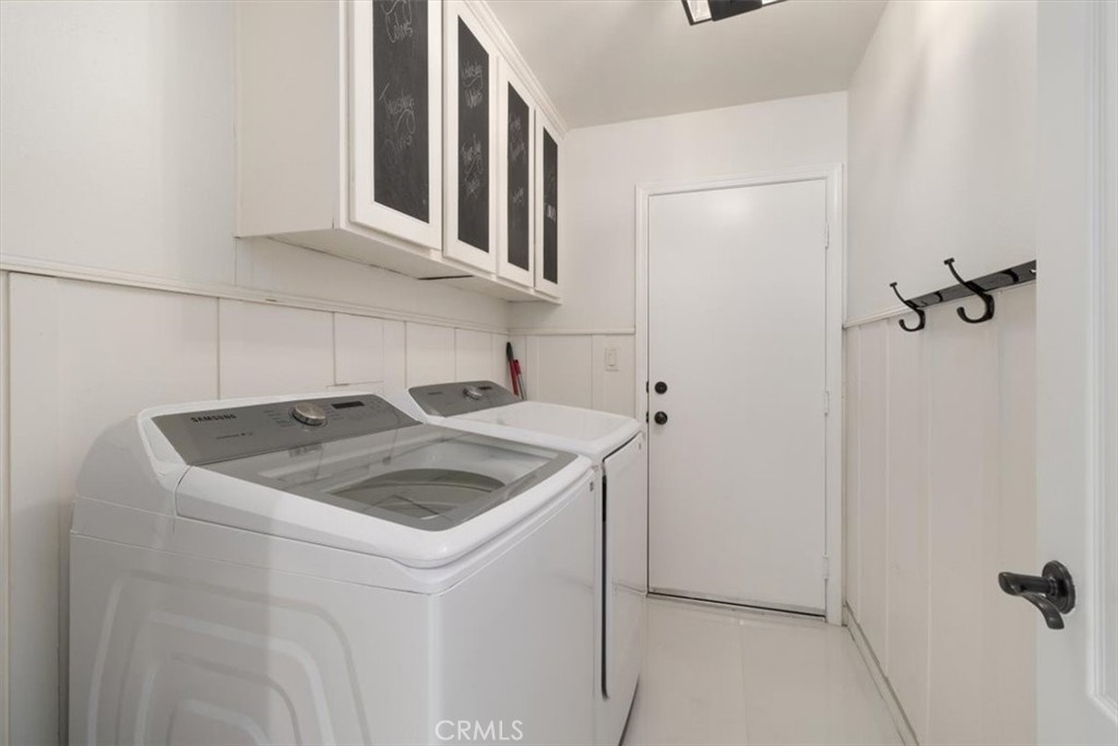 27569 Bottle Brush Property Photo 24