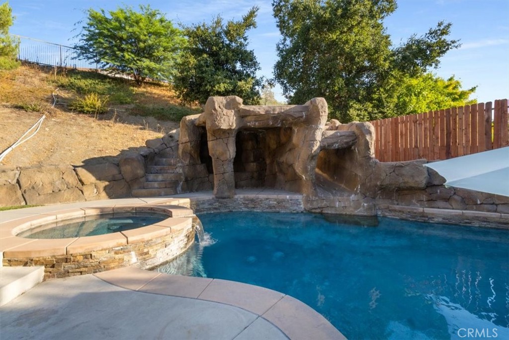27569 Bottle Brush Property Photo 50