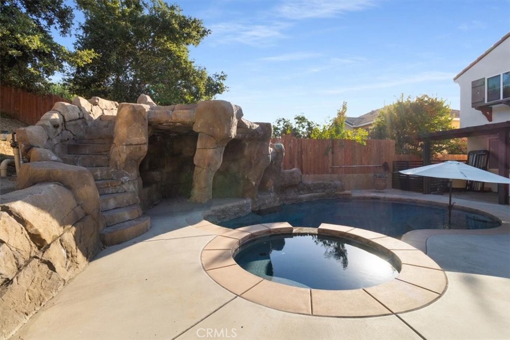 27569 Bottle Brush Property Photo 51