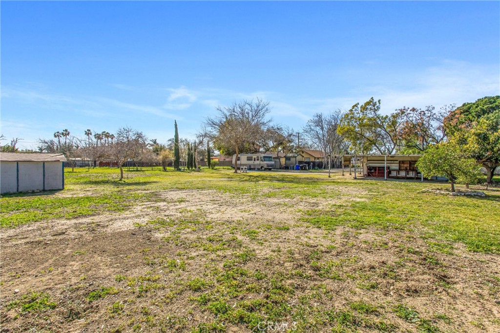193 N Maple Avenue Property Photo 1
