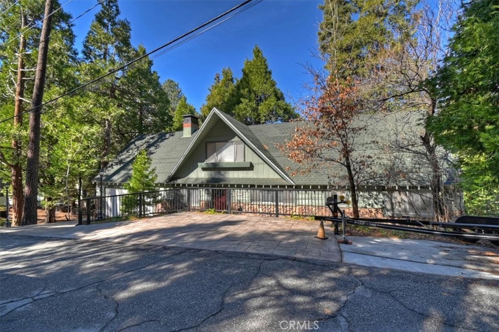 180 Joaquin Miller Property Photo 3