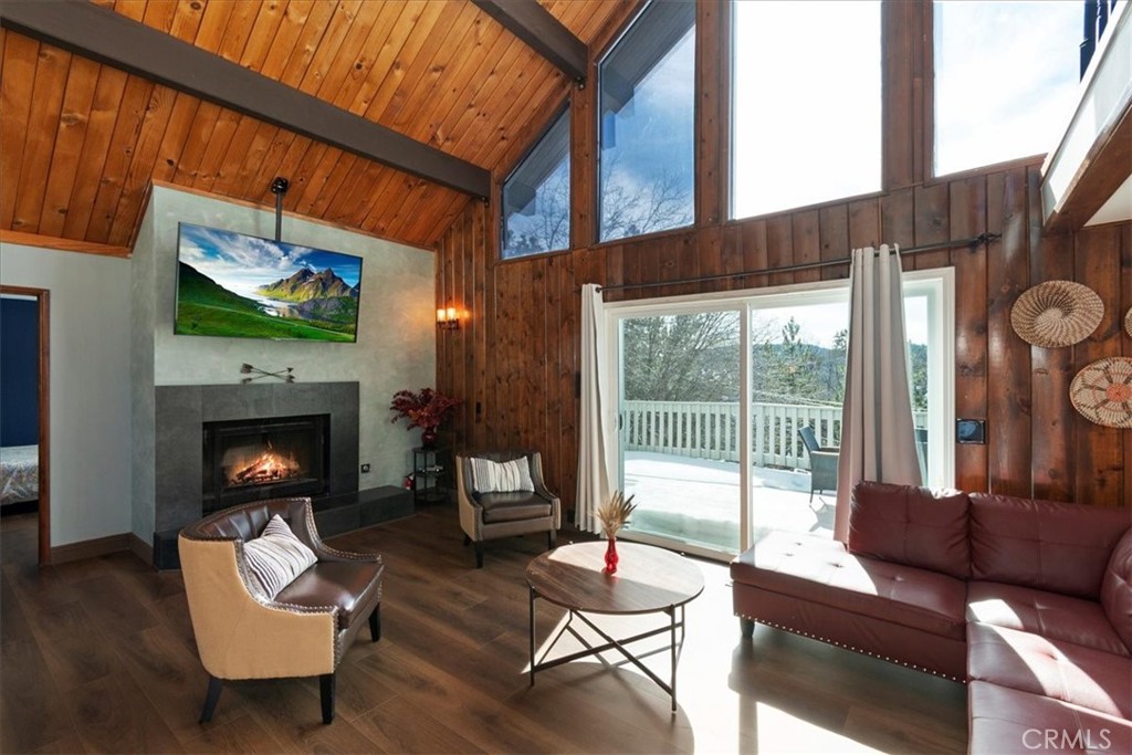 27814 North Bay Property Photo 6