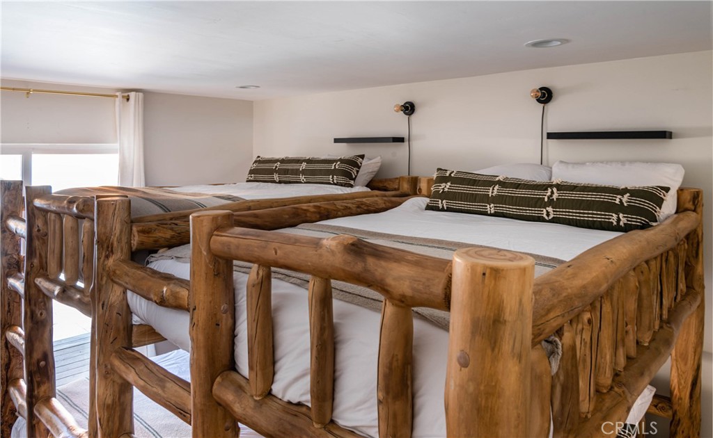 1002 White Mountain Property Photo 27