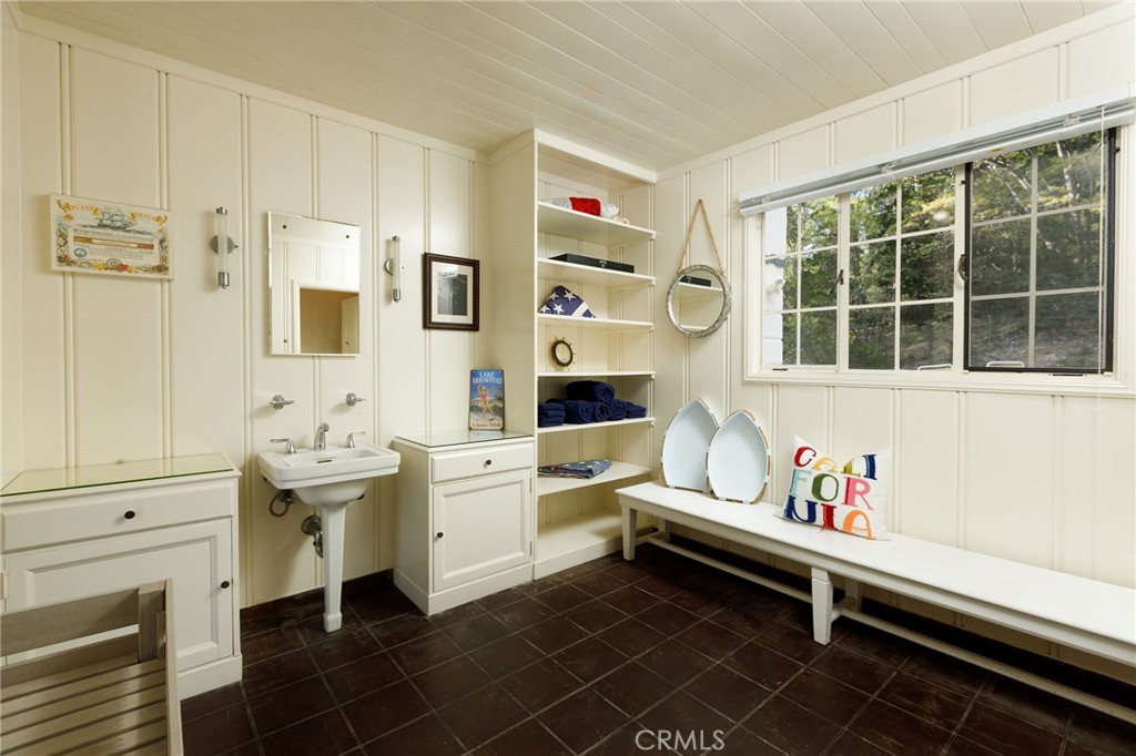 28641 North Shore Road Property Photo 34