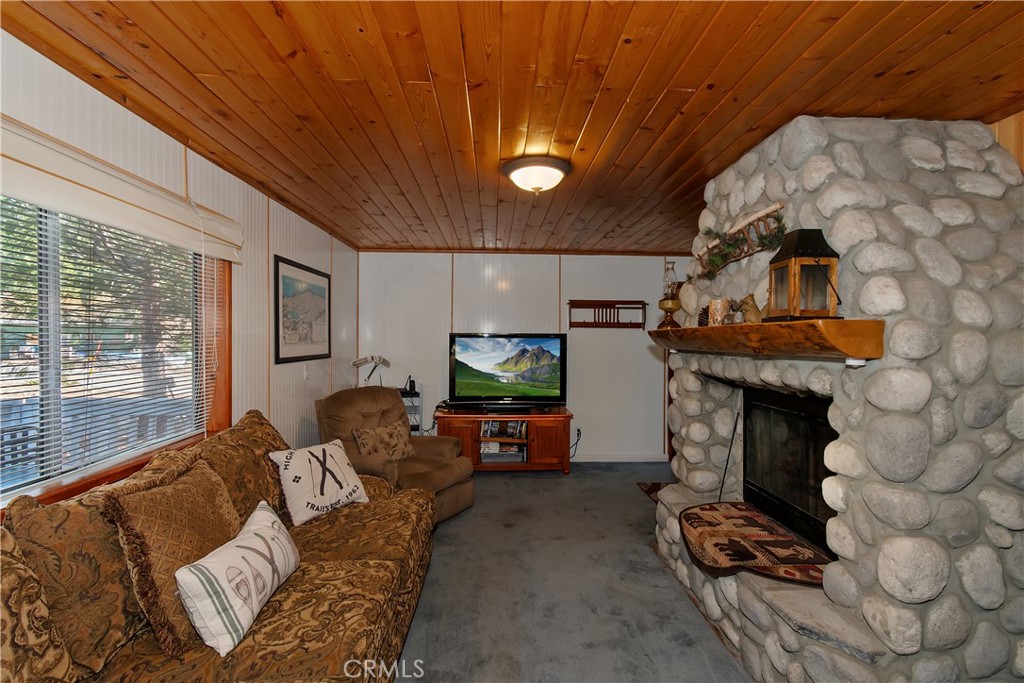 33874 Green Valley Lake Road Property Photo 11