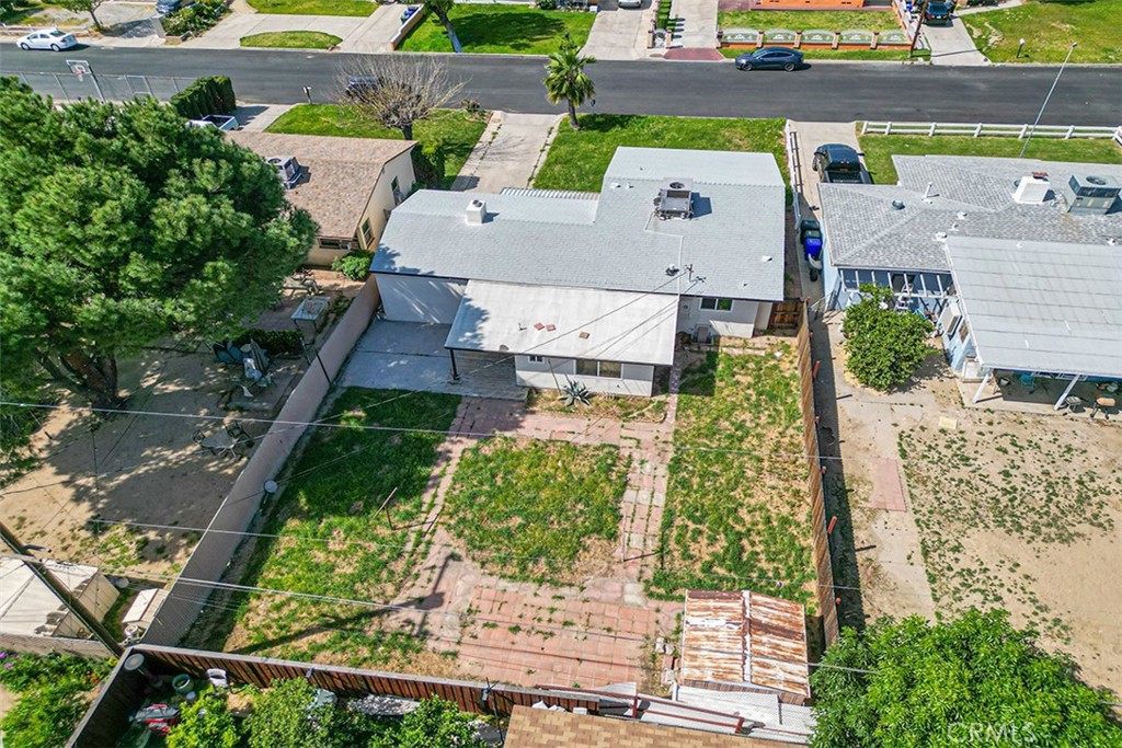 6821 Elmwood Property Photo 4
