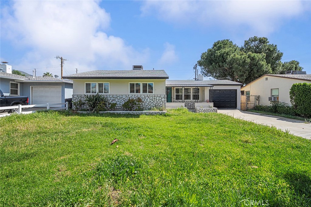6821 Elmwood Property Photo 6