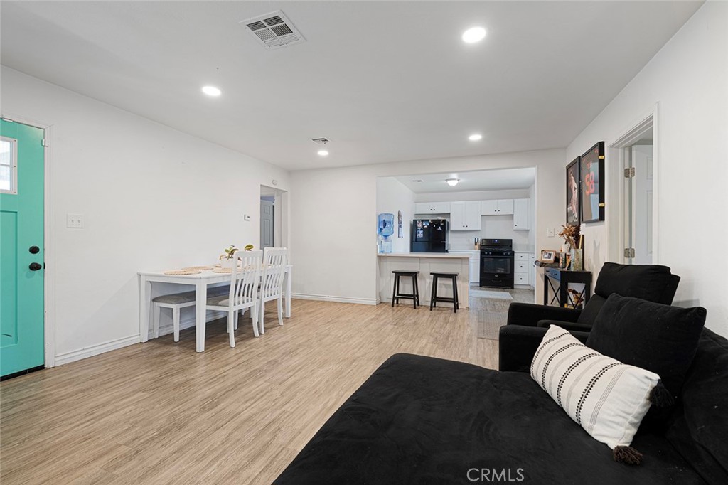 6821 Elmwood Property Photo 13