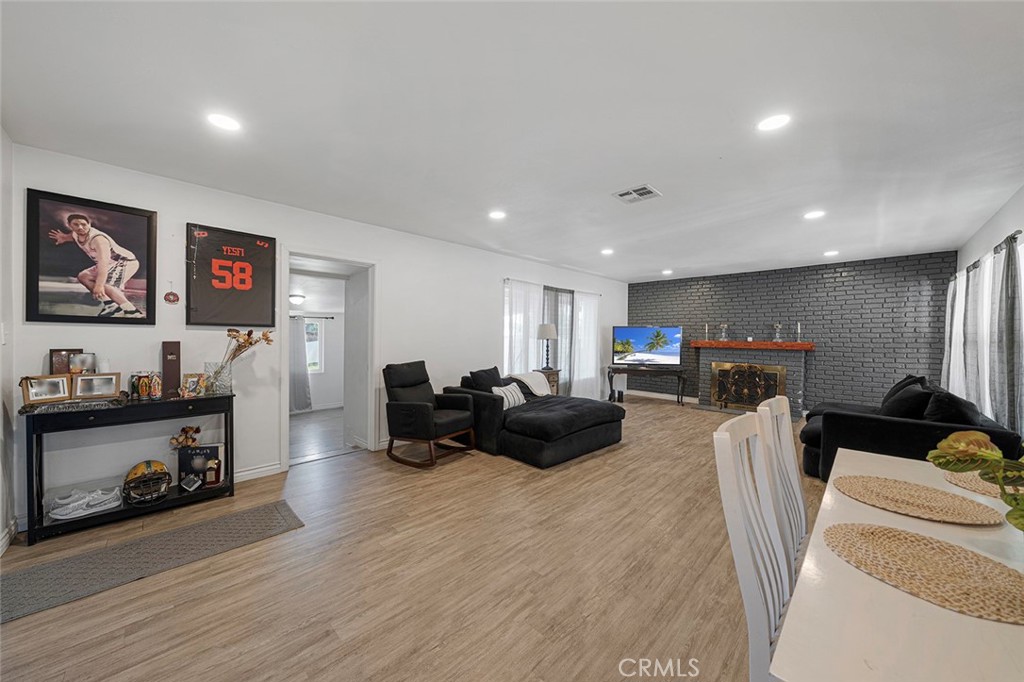 6821 Elmwood Property Photo 14