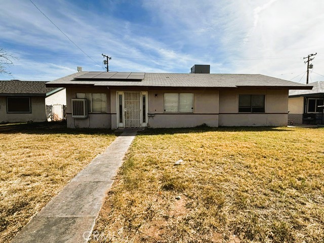 460 N Sola Property Photo 2