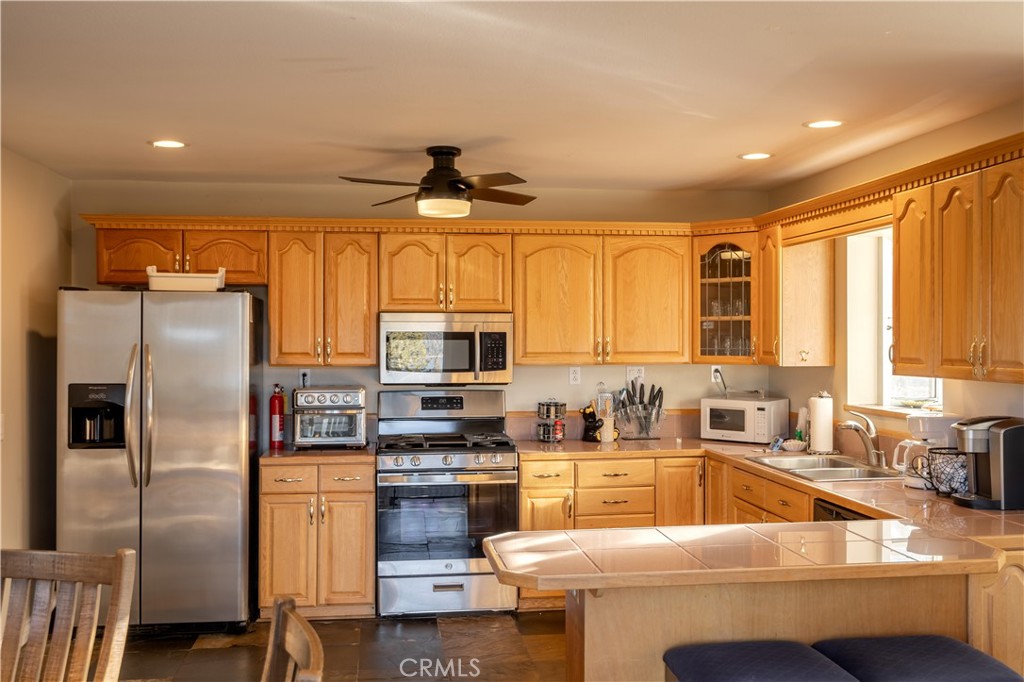 852 Cameron Property Photo 13