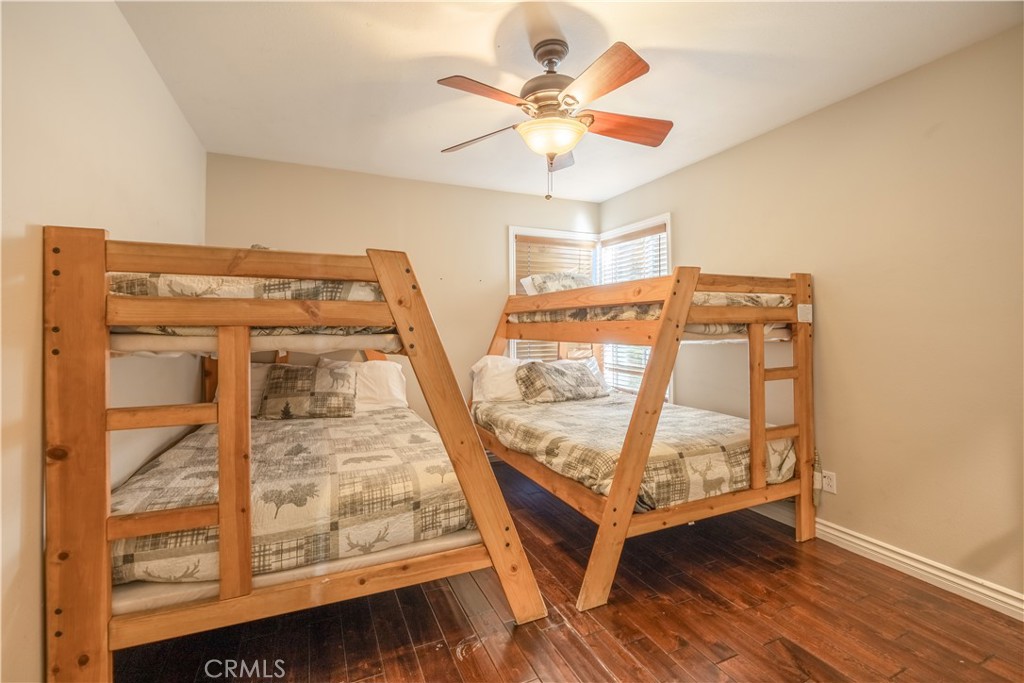 852 Cameron Property Photo 30
