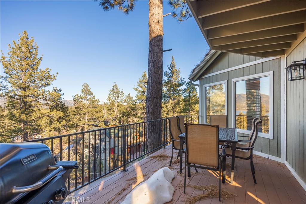 852 Cameron Property Photo 32