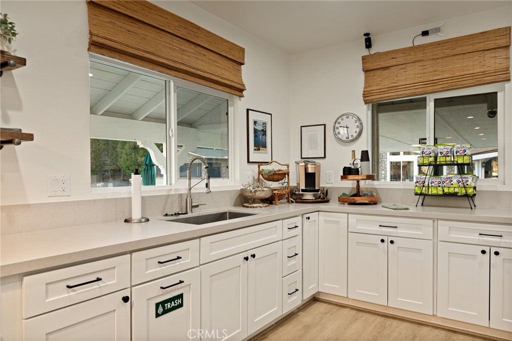 27500 State Highway 189 81 Property Photo 28