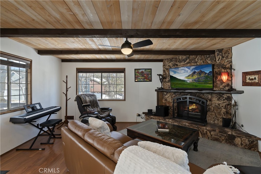43291 Shasta Property Photo 8