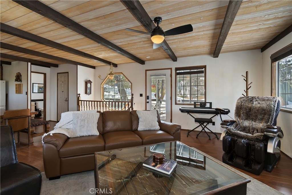 43291 Shasta Property Photo 13