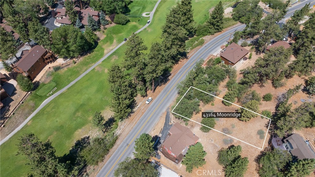 43164 Moonridge Property Photo 4
