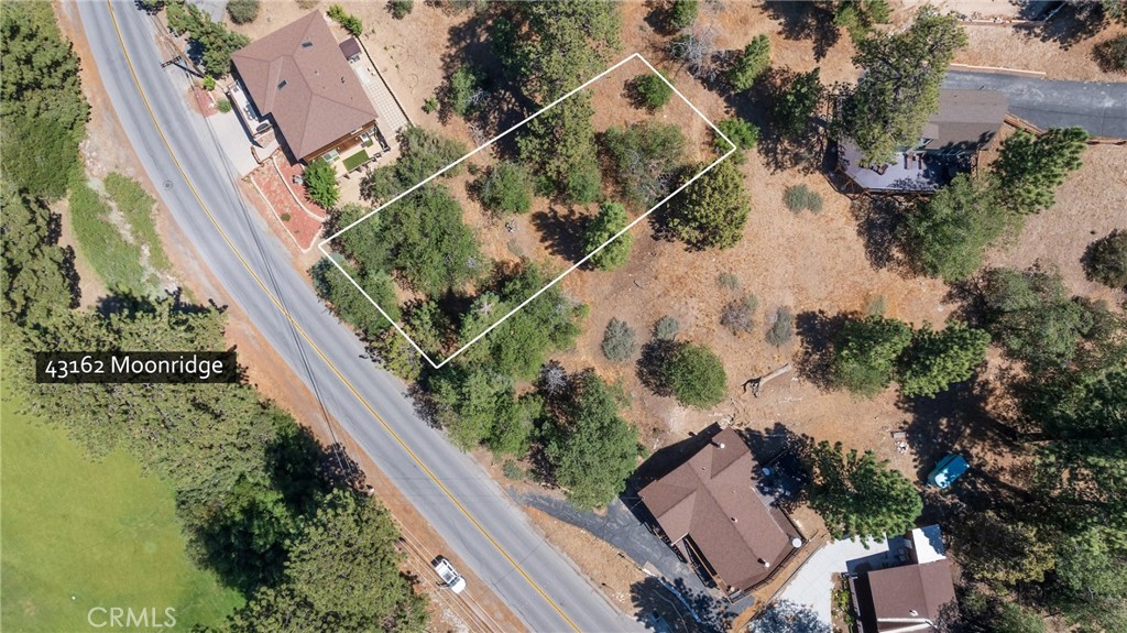 43162 Moonrige Road Property Photo 4