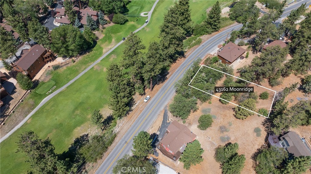 43162 Moonrige Road Property Photo 5