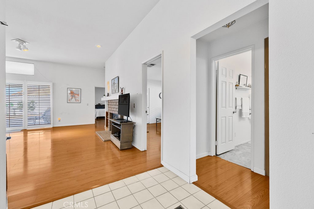 2582 Alegre Property Photo 5