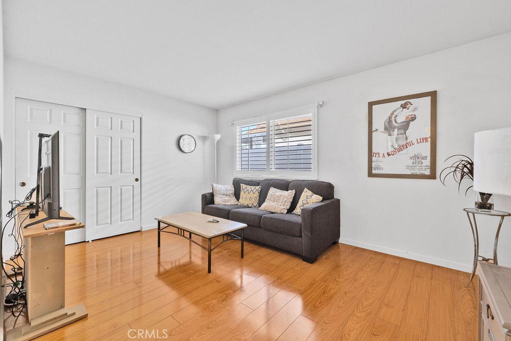 2582 Alegre Property Photo 8