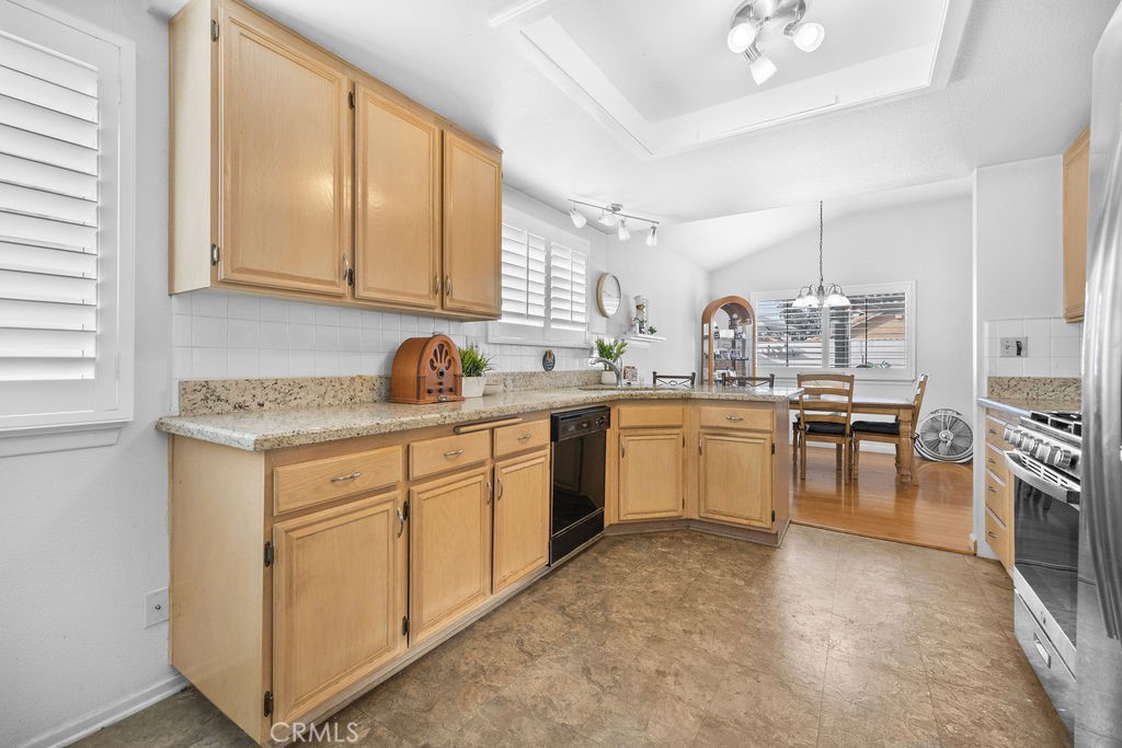 2582 Alegre Property Photo 14