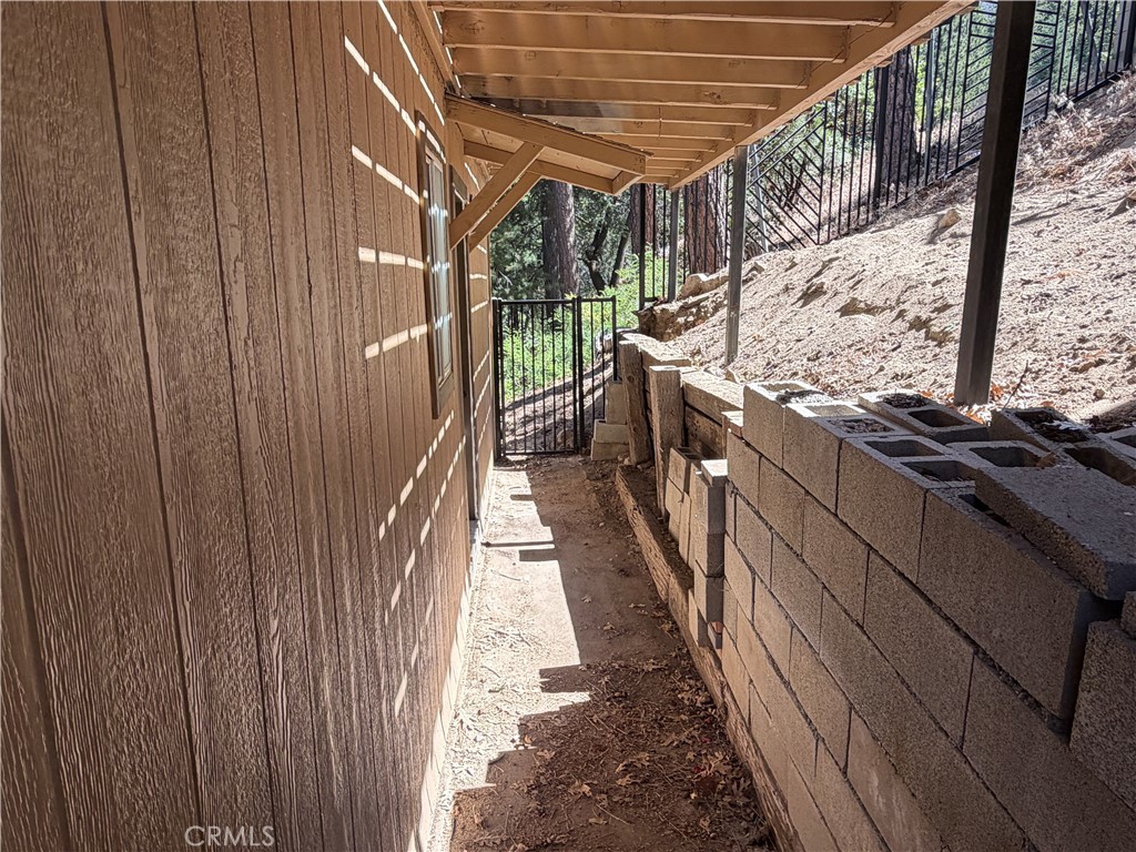 6302 Spruce Property Photo 10